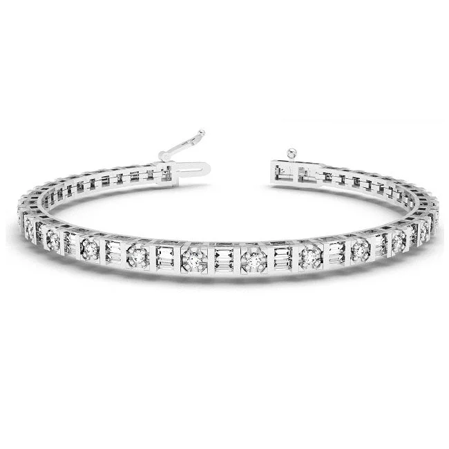 2 CTW Diamond Tennis Bracelet in 10KT White Gold