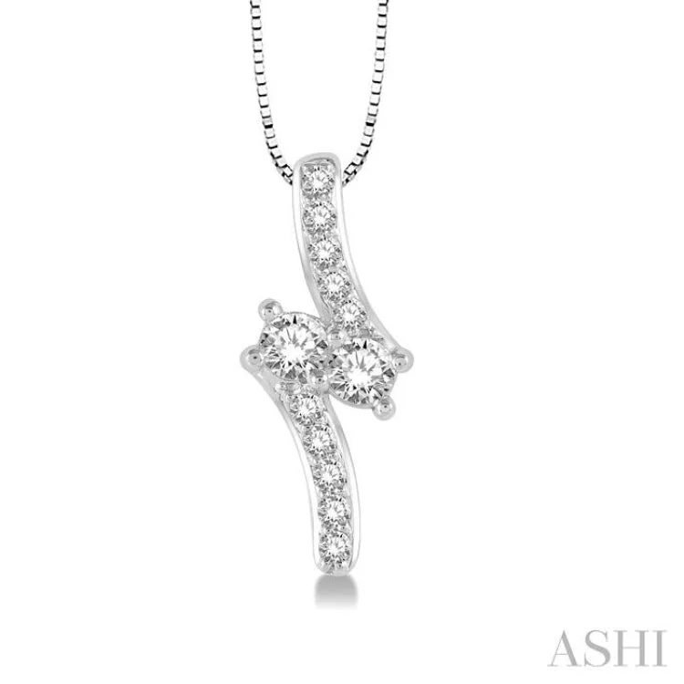 1/4 Ctw Asymmetrical 2Stone Round Cut Diamond Pendant With Box Link Chain in 14K White Gold