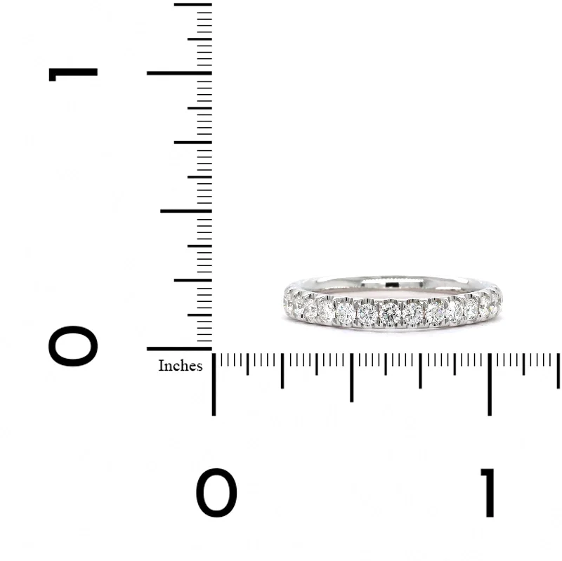 18K White Gold Shared Prong Diamond Eternity Band