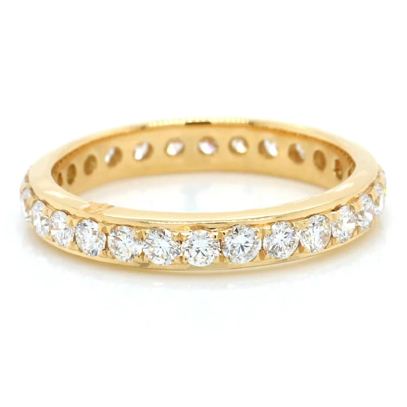 18K Yellow Gold Diamond Eternity Band