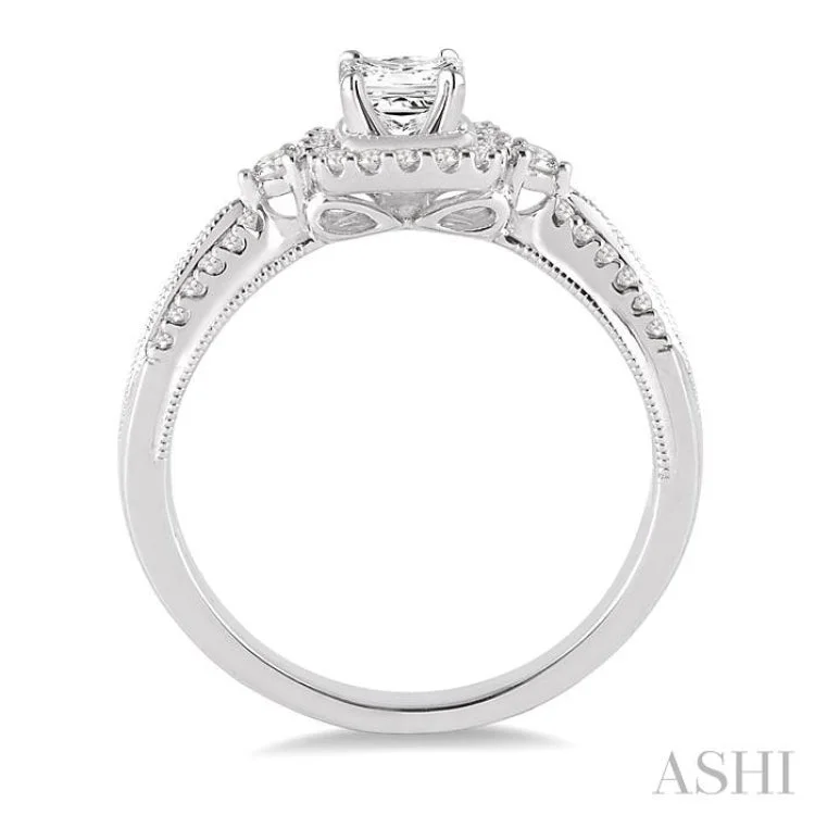 1/2 Ctw Diamond Engagement Ring with 1/5 Ct Princess Cut Center Stone in 14K White Gold