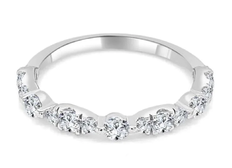 IMAGINE Diamond Wedding Band