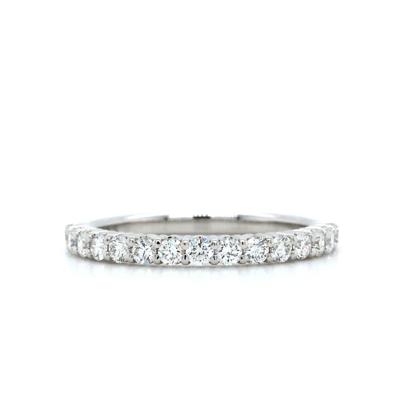 18K White Gold Shared Prong Diamond Band