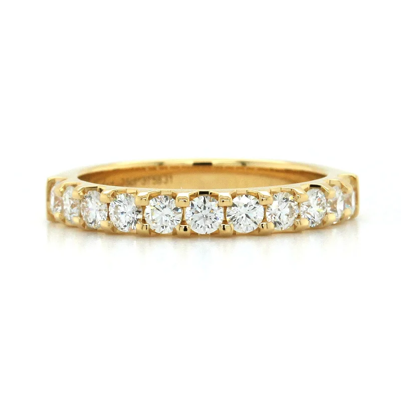 18K Yellow Gold 11 Stone Diamond Band